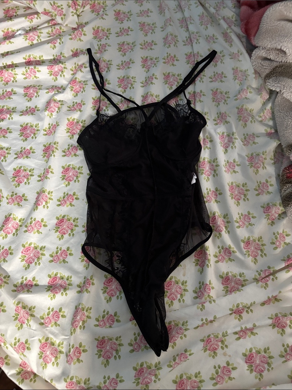 SHEIN Black Lace Mesh Bodysuit 🖤